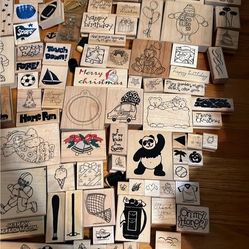 30 rubber stamps and 10 ink pads - Picture 4 of 7